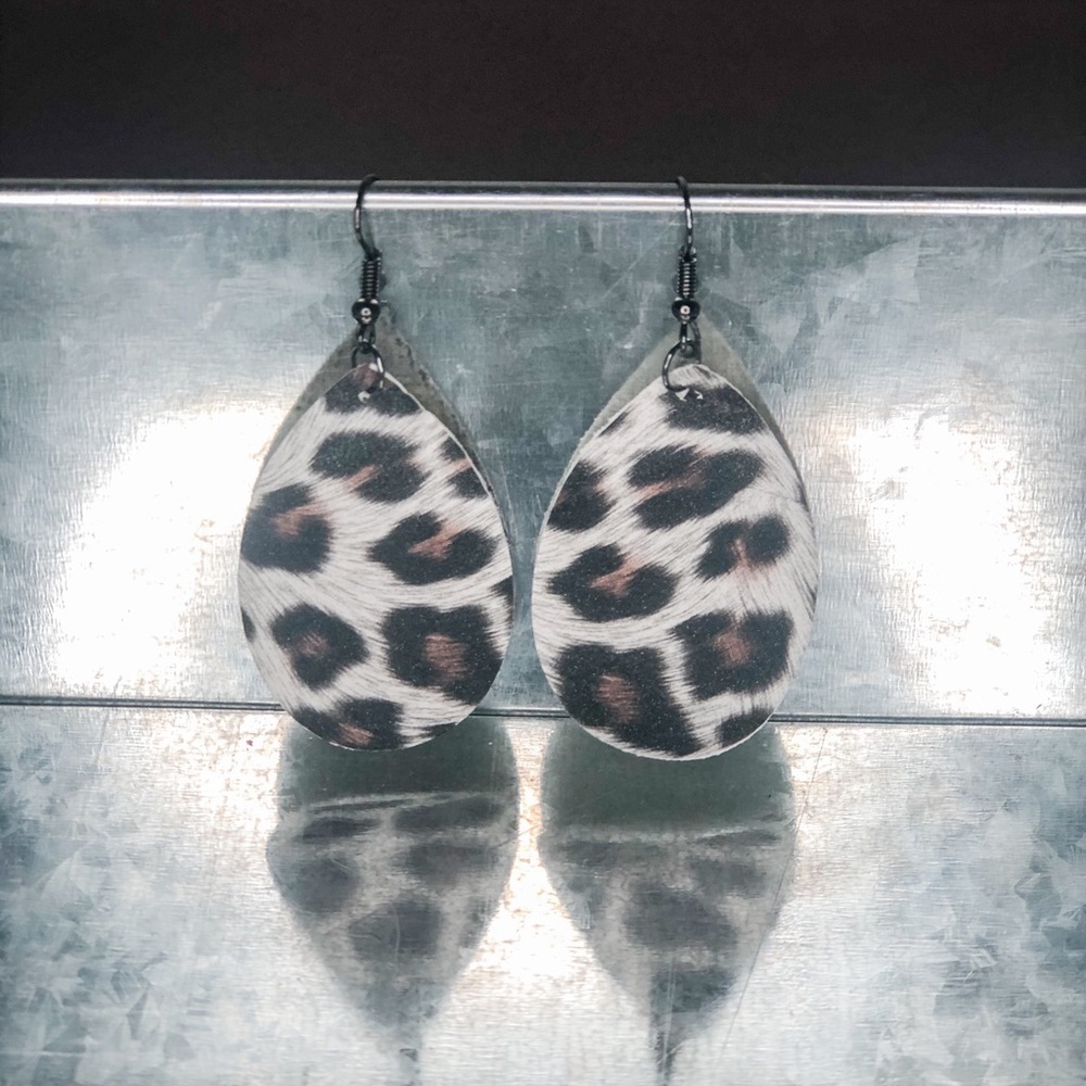 2” Faux Leather Tear Drop Earrings